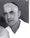 moshe y1.jpg (12206 bytes)