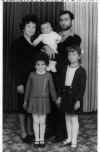 miriam+aster+reuven.jpg (34218 bytes)